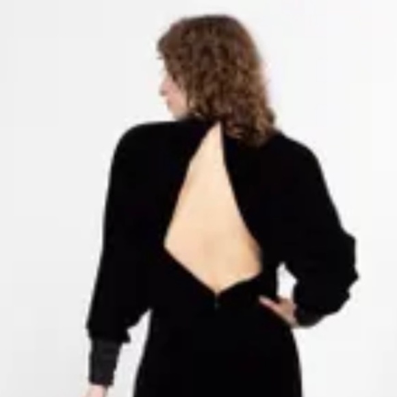 Bespoke Vintage Black Velvet Gown w Keyhole Back - Picture 4 of 4